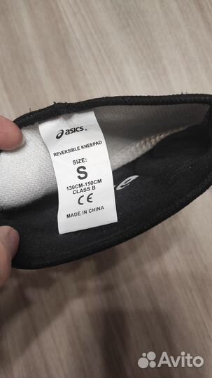 Новые наколенники asics разм. S волейбольные
