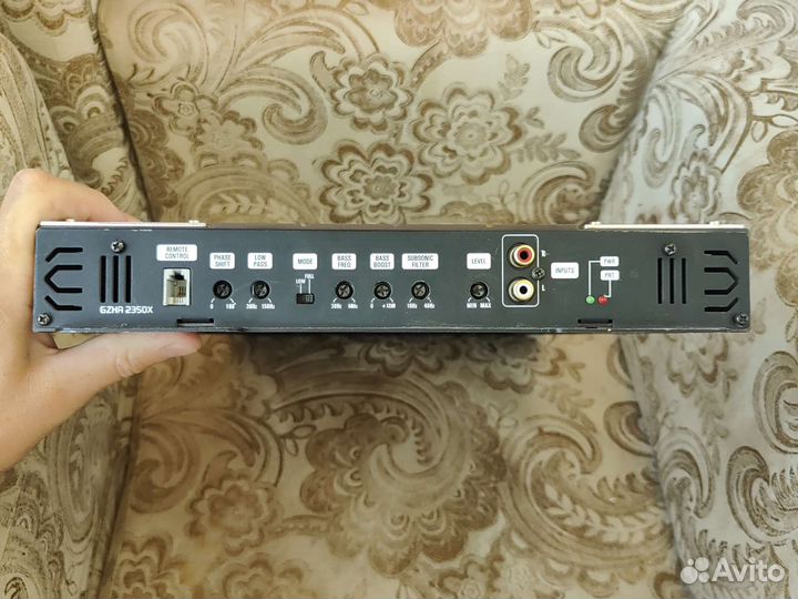 Автомобильный усилитель