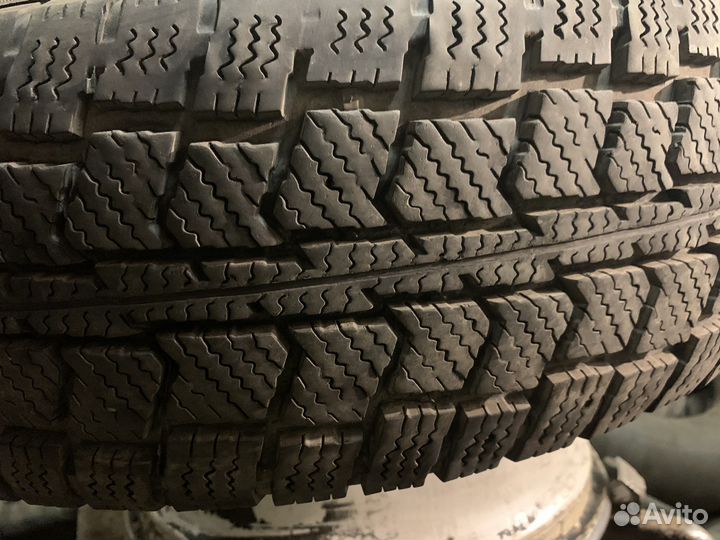 Viatti Vettore Brina V-525 205/75 R16