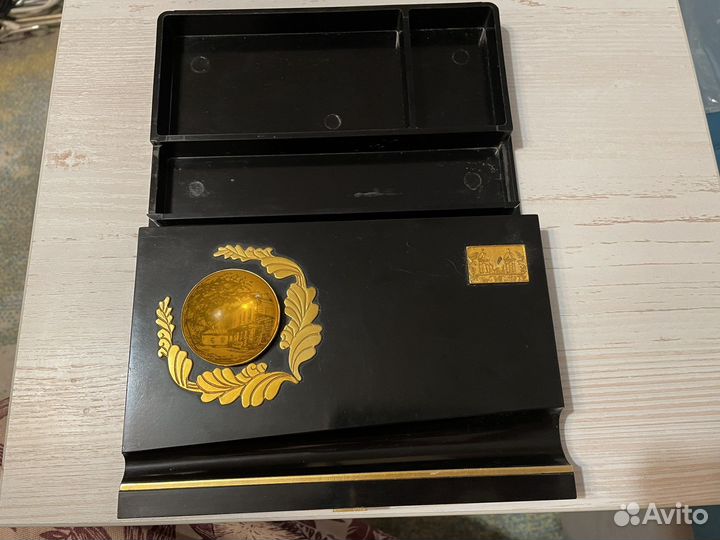 Канцелярские принадлежности