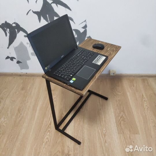 Прикроватный столик для ноутбука