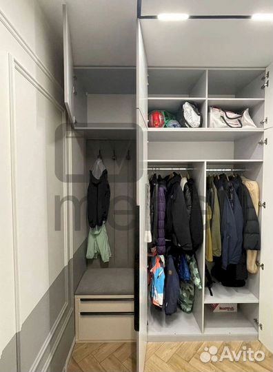 Шкаф в прихожую