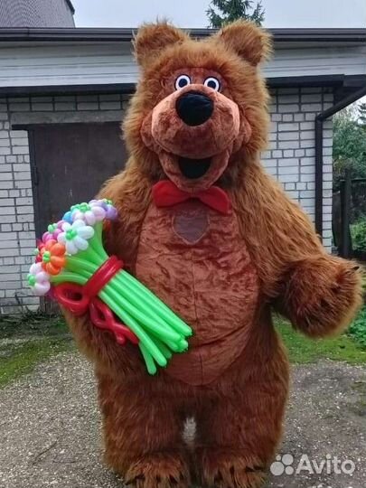 Поздравление от больших мишек