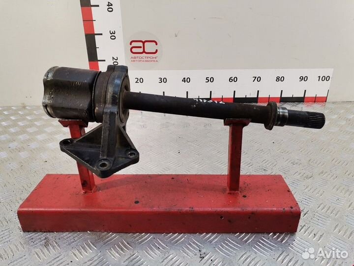 Полуось передняя правая (приводной вал, шрус)