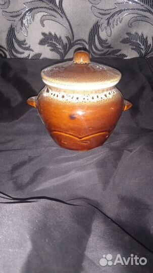 Глиняный кувшин