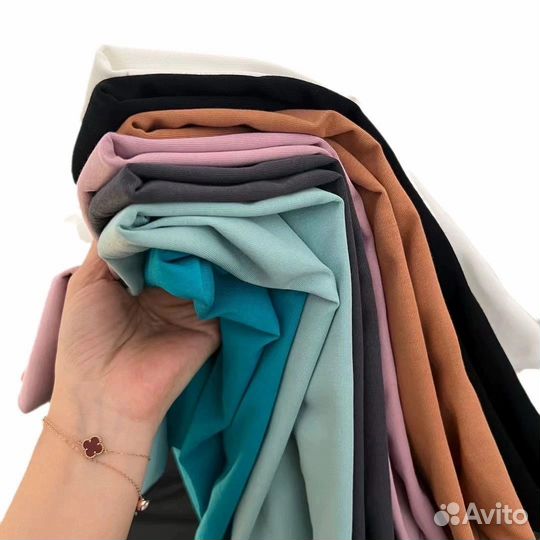 Мужская футболка uniqlo