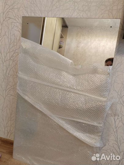 Зеркало настенное 118*70