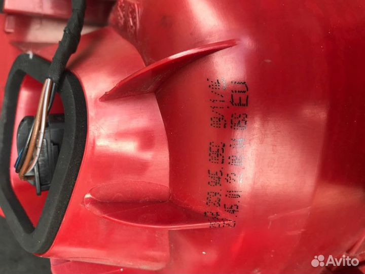 Фонарь задний стоп-сигнал лев. зад. Volkswagen Pas