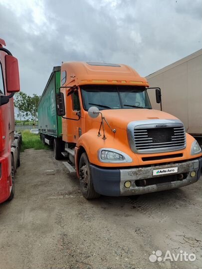 Freightliner Columbia, 2003