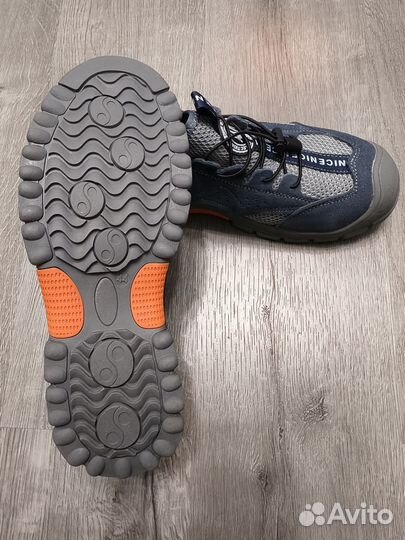 Сандали рабочие