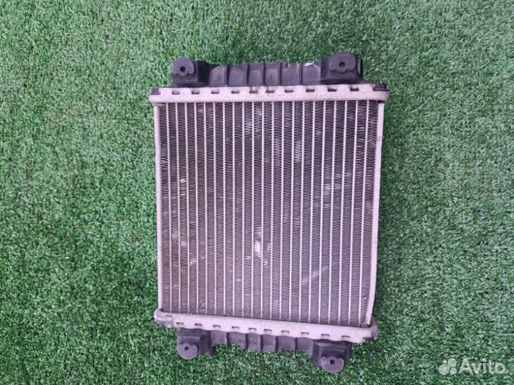 Радиатор дополнительный Audi A6 C7 4.0Т 2012