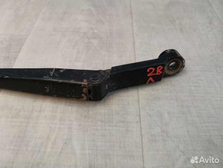 Поводок стеклоочистителя передний левый Chevrolet