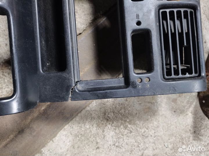 Центральная консоль toyota carina e