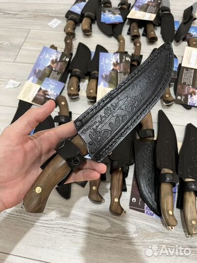 Нож туристический 