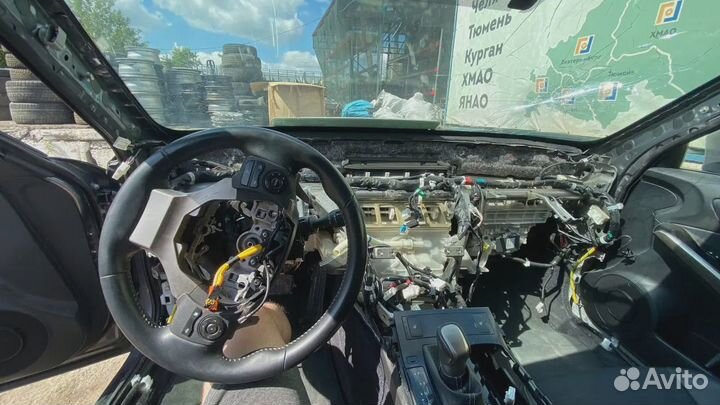 Торсион багажника комплект Lexus IS250 (XE30)