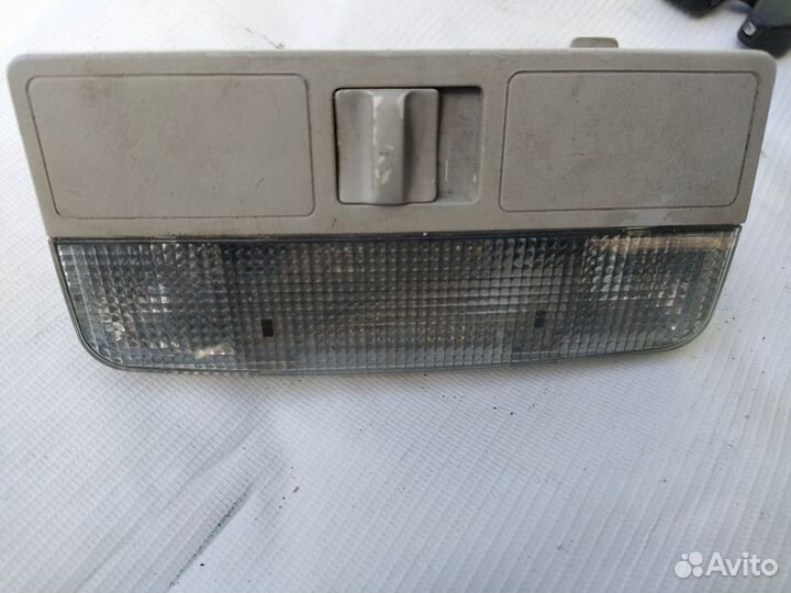 Центральный плафон Audi A4 B5