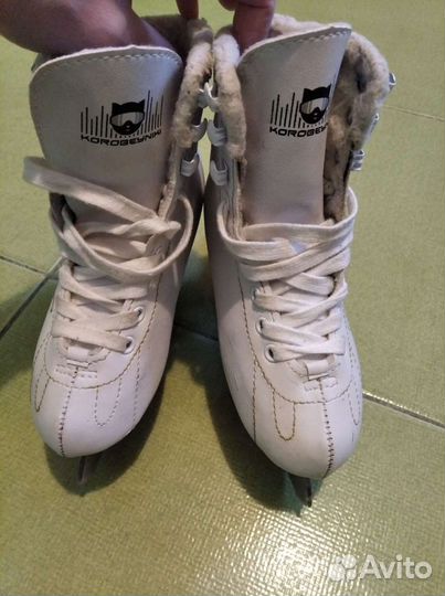 Коньки для девочки 28.5