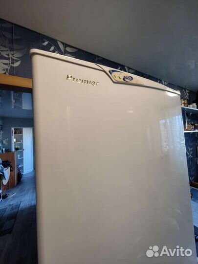 Холодильник бу pozis