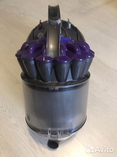 Пылесос Dyson DC37 нерабочий