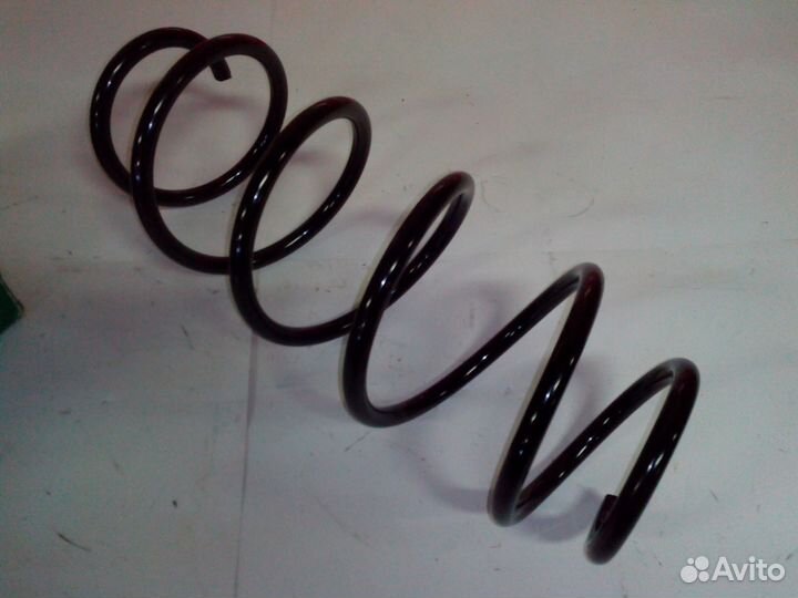 Пружина Ford Fiesta передняя 1371954