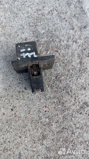 Mercedes w220 замок крышки багажника