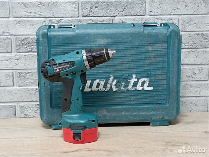 Шуруповерт makita 6281d