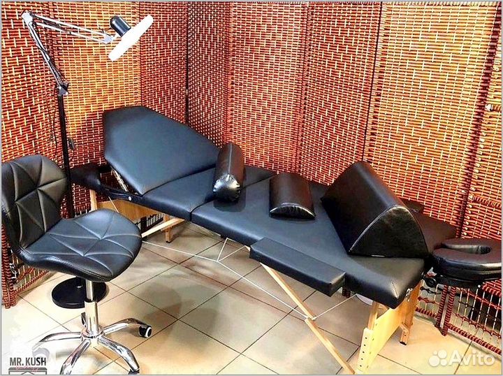 Массажный стол