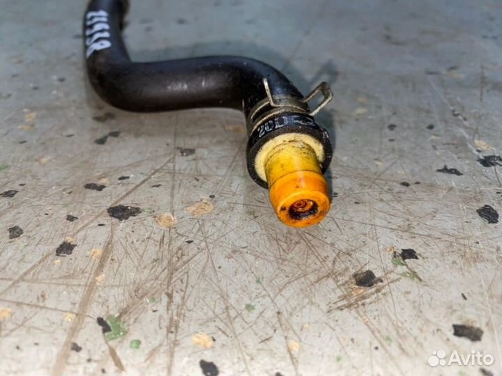 Патрубок (разные) Nissan Primera P12 лифтбек