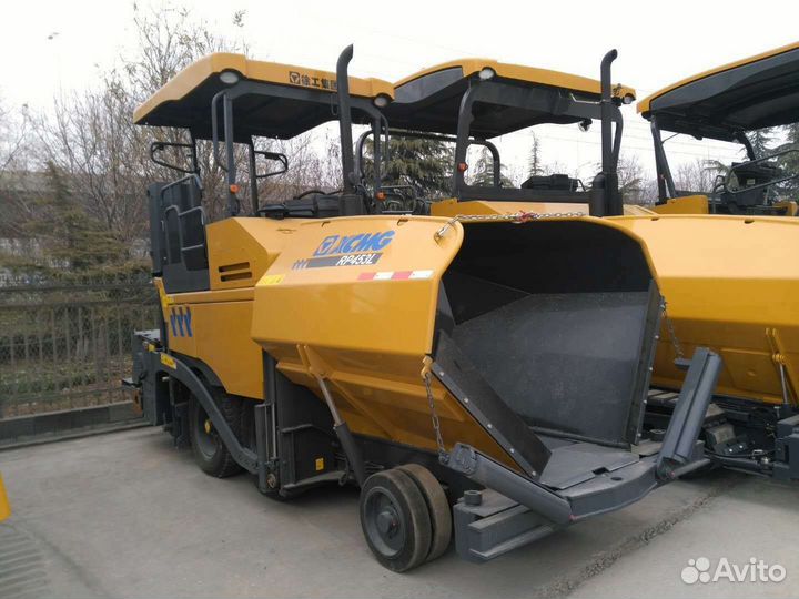 Асфальтобетоноукладчик XCMG RP453L, 2023