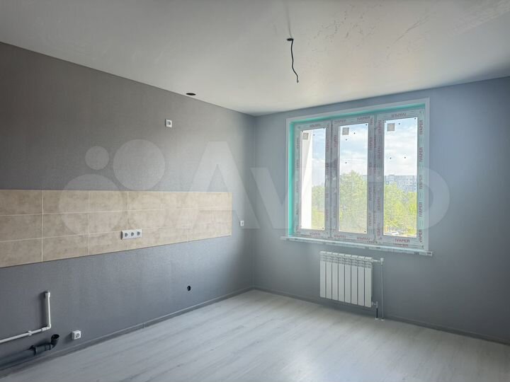 3-к. квартира, 82 м², 4/16 эт.