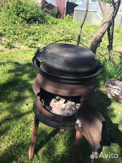 Казан чугунный с печкой