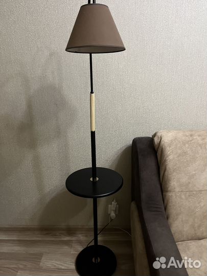 Торшер напольный