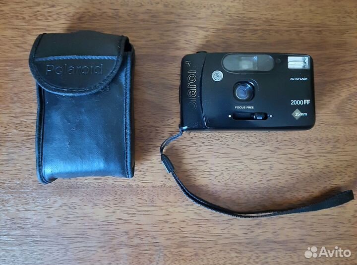 Плёночный фотоаппарат Polaroid 2000 FF