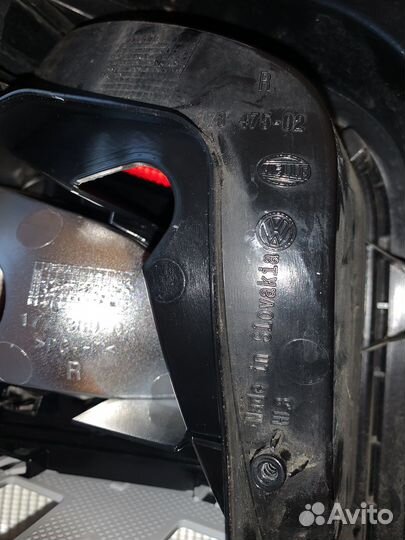 Задний правый фонарь vw t5 рестайл