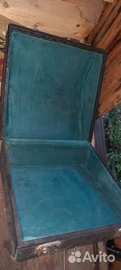 Жесткий футляр под аккордеон