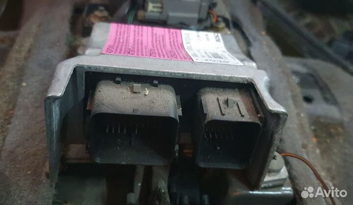 Блок SRS срс Форд Фокус 1 Focus 1