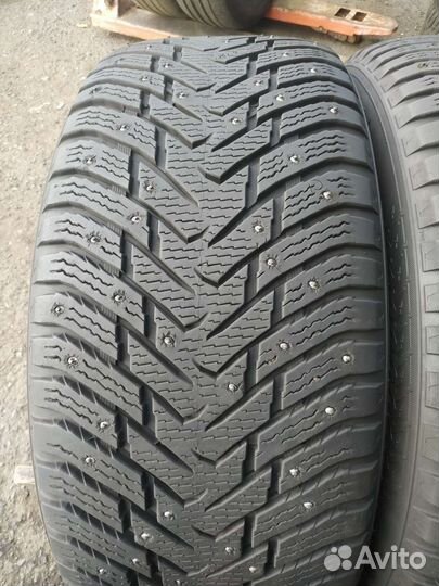 Nokian Tyres Hakkapeliitta 8 SUV 275/45 R21 и 315/40 R21