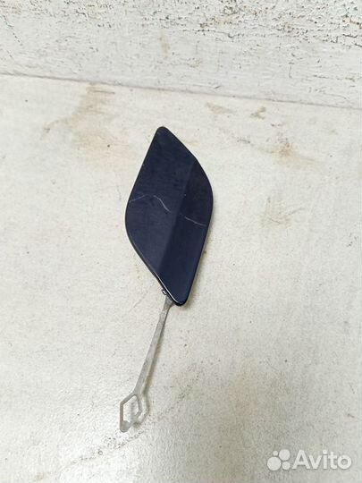 Лючок бампера Мерседес