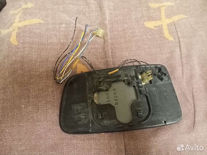 Зеркальный элемент Lancer 9