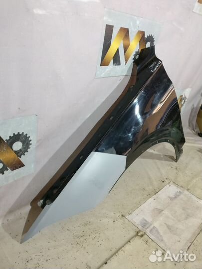 Фольцваген Туарег 2018- Крыло левое переднее 15646