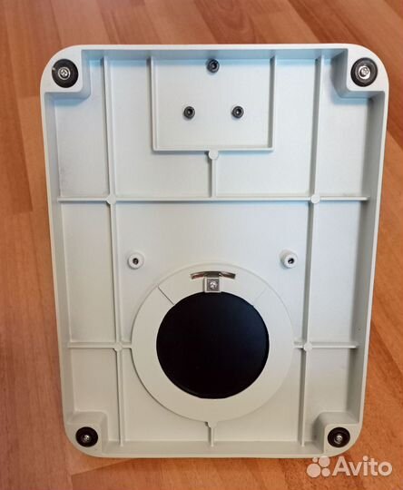 Штатив с подставкой для микроскопа