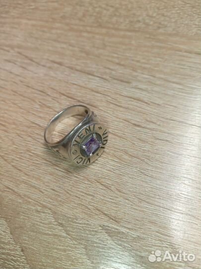 Серебряный перстень