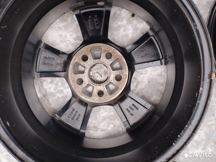 Диски литые на 17 /5