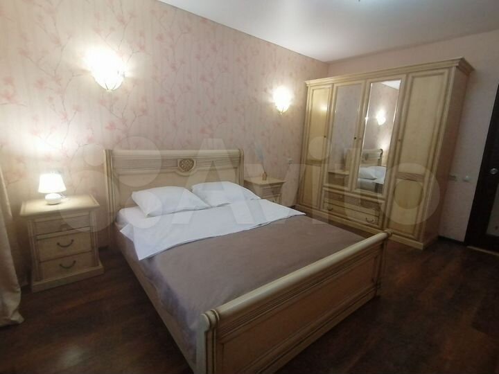 3-к. квартира, 105 м², 1/9 эт.