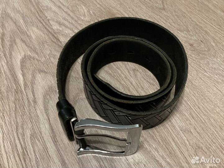 Мужской кожаный ремень