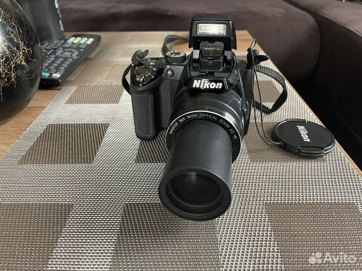 Зеркальный фотоаппарат Nikon coolpix P500