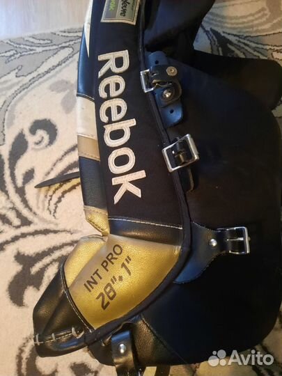 Хоккейная вратарская форма бу