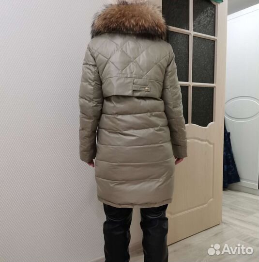 Пуховик женский