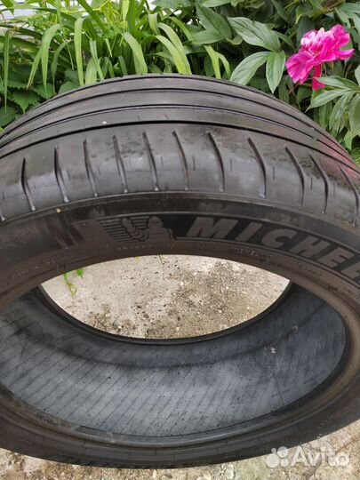 Michelin Pilot Sport 4 SUV 255/45 R19