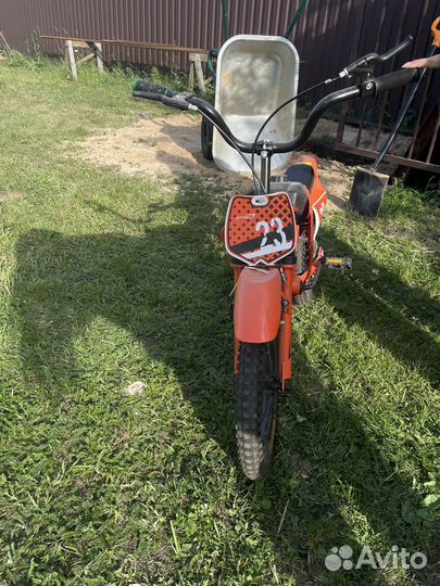 Детский велосипед 16